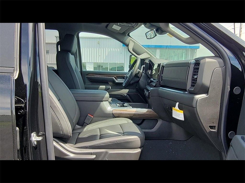 new 2025 Chevrolet Silverado 2500 car, priced at $68,435