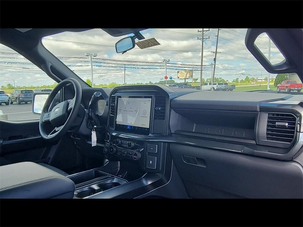new 2025 Ford F-150 car, priced at $49,674