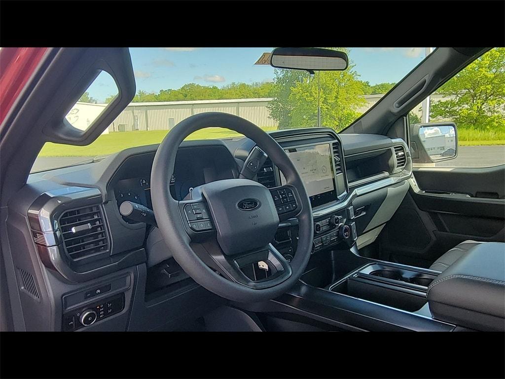 new 2025 Ford F-150 car, priced at $49,674