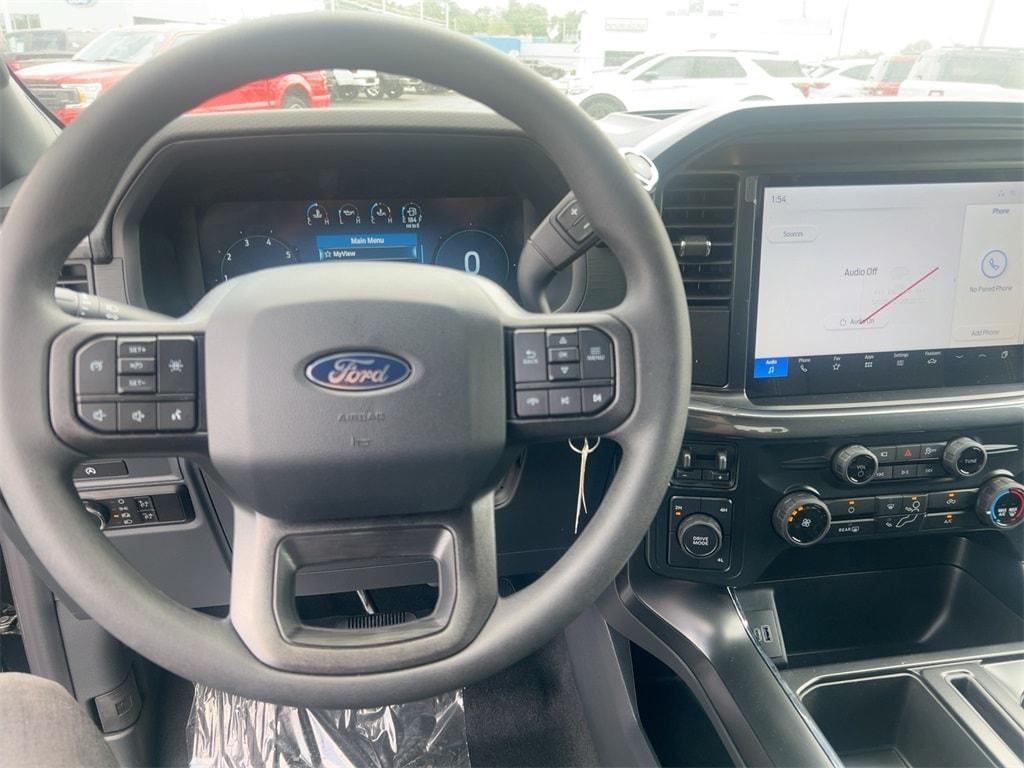 new 2025 Ford F-150 car, priced at $48,198