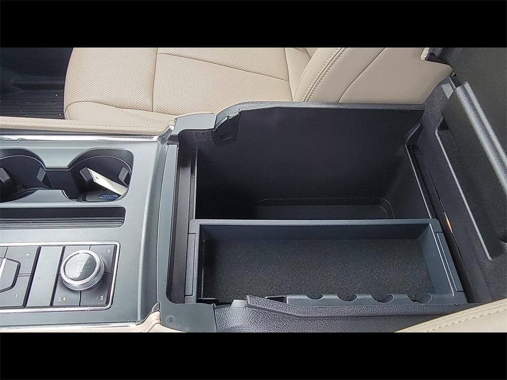 used 2023 Ford Expedition car, priced at $50,582