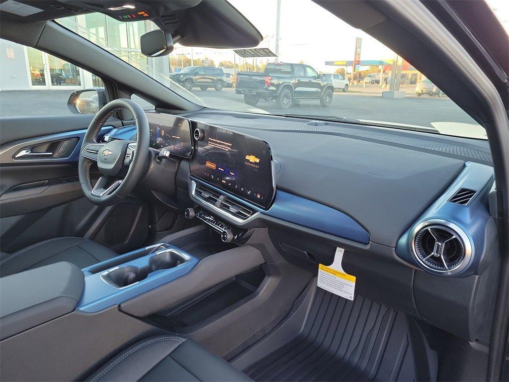 new 2026 Chevrolet Equinox EV car, priced at $40,690