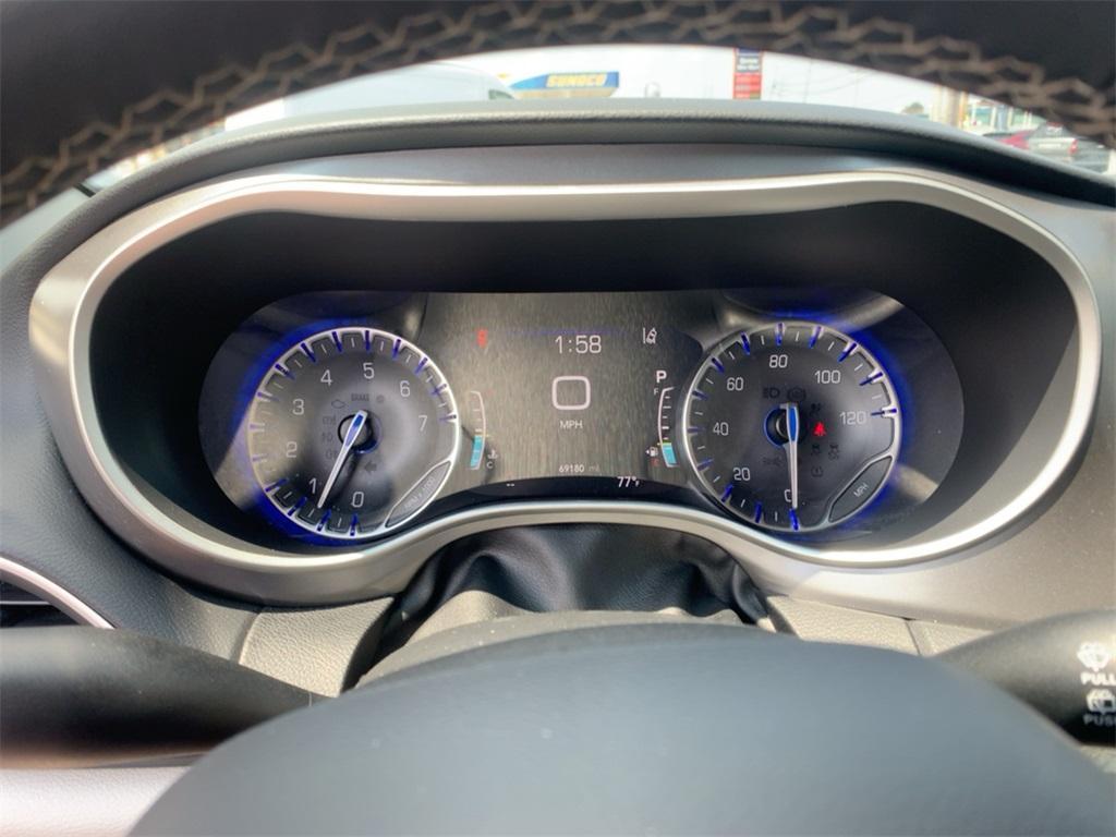 used 2022 Chrysler Pacifica car, priced at $21,871