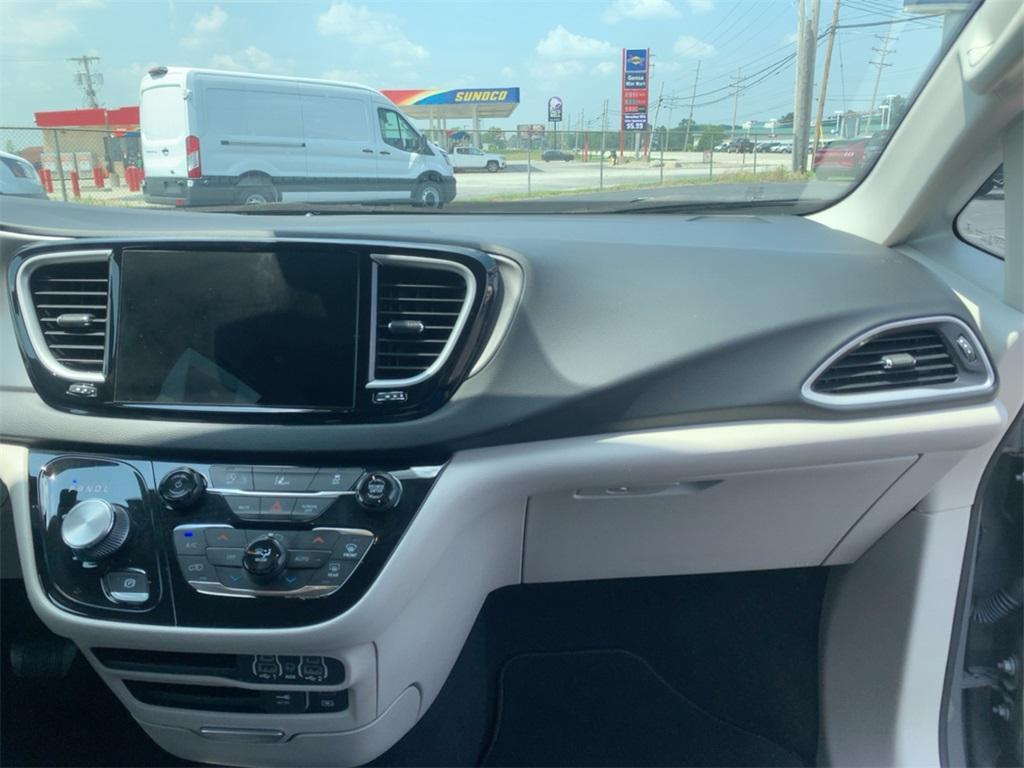 used 2022 Chrysler Pacifica car, priced at $21,871