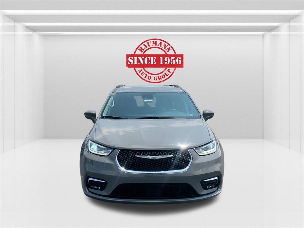 used 2022 Chrysler Pacifica car, priced at $21,871