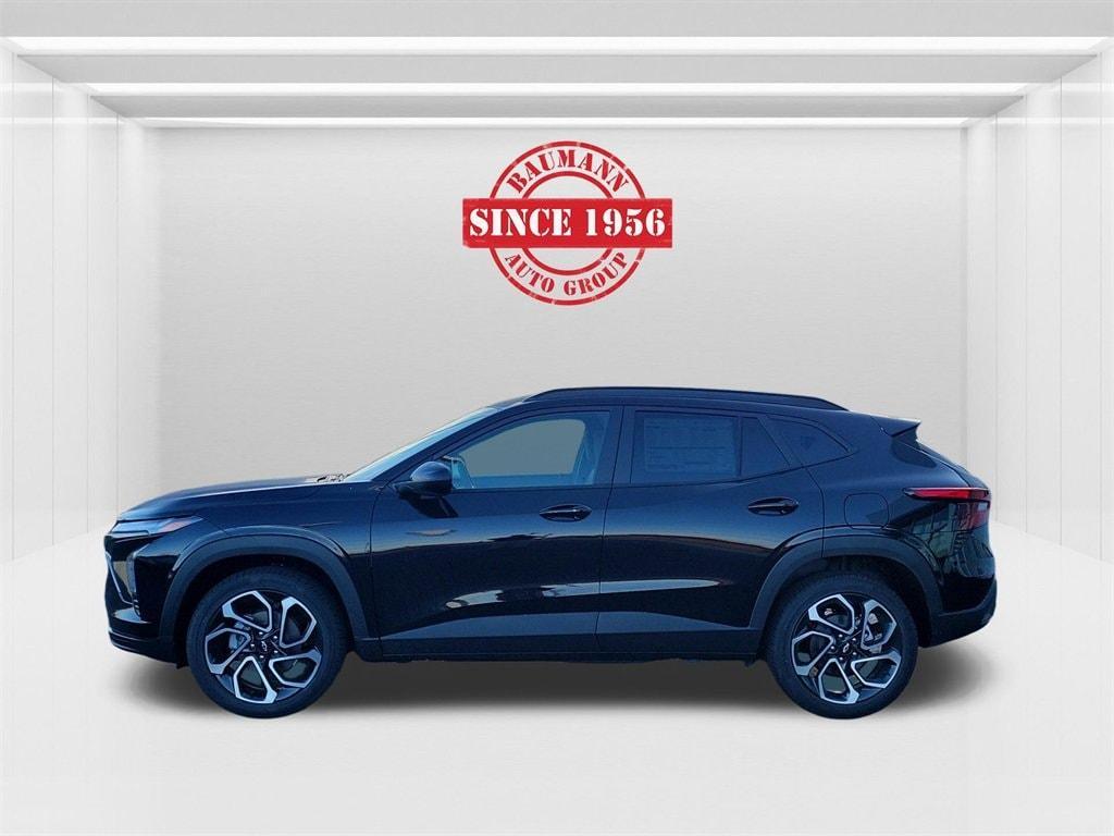 new 2025 Chevrolet Trax car, priced at $27,850