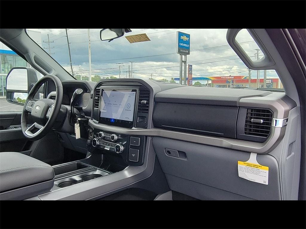 new 2025 Ford F-150 car, priced at $53,174