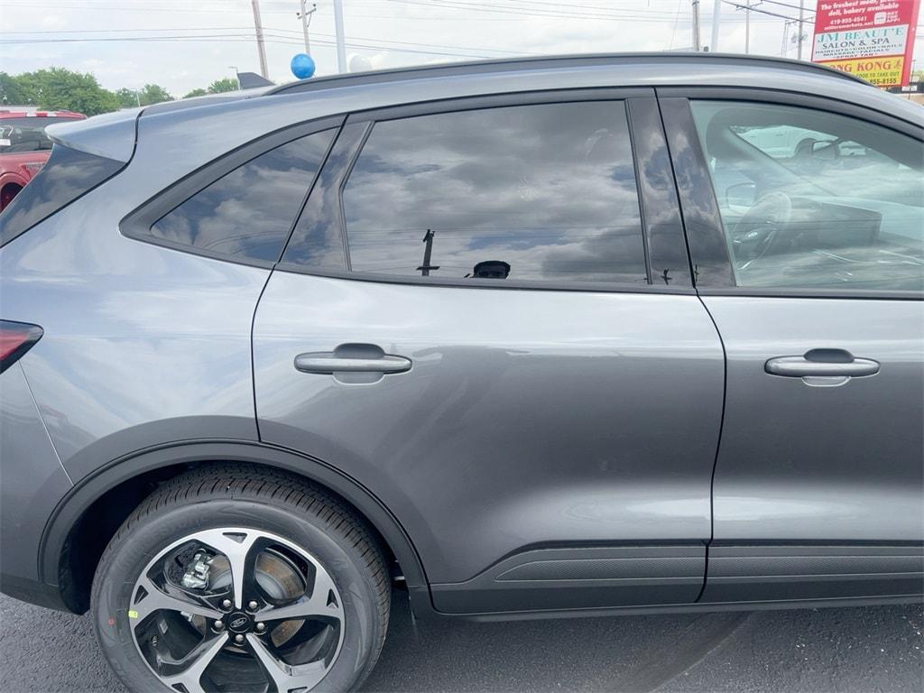 new 2025 Ford Escape car, priced at $36,973