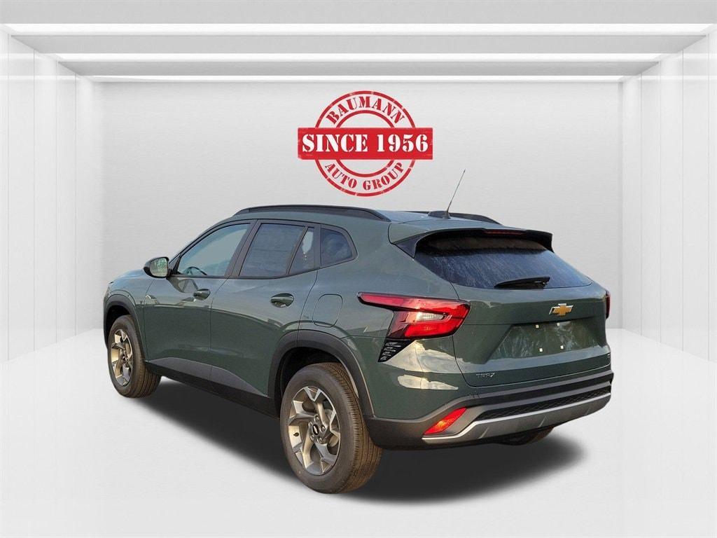 new 2025 Chevrolet Trax car, priced at $24,955