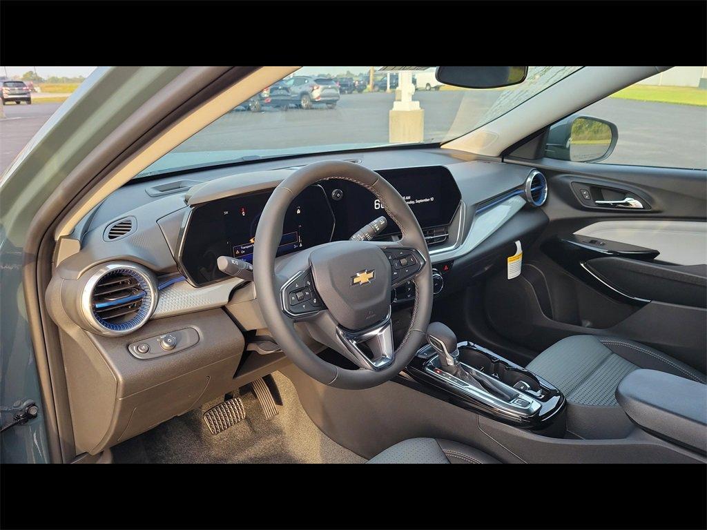 new 2025 Chevrolet Trax car, priced at $24,955