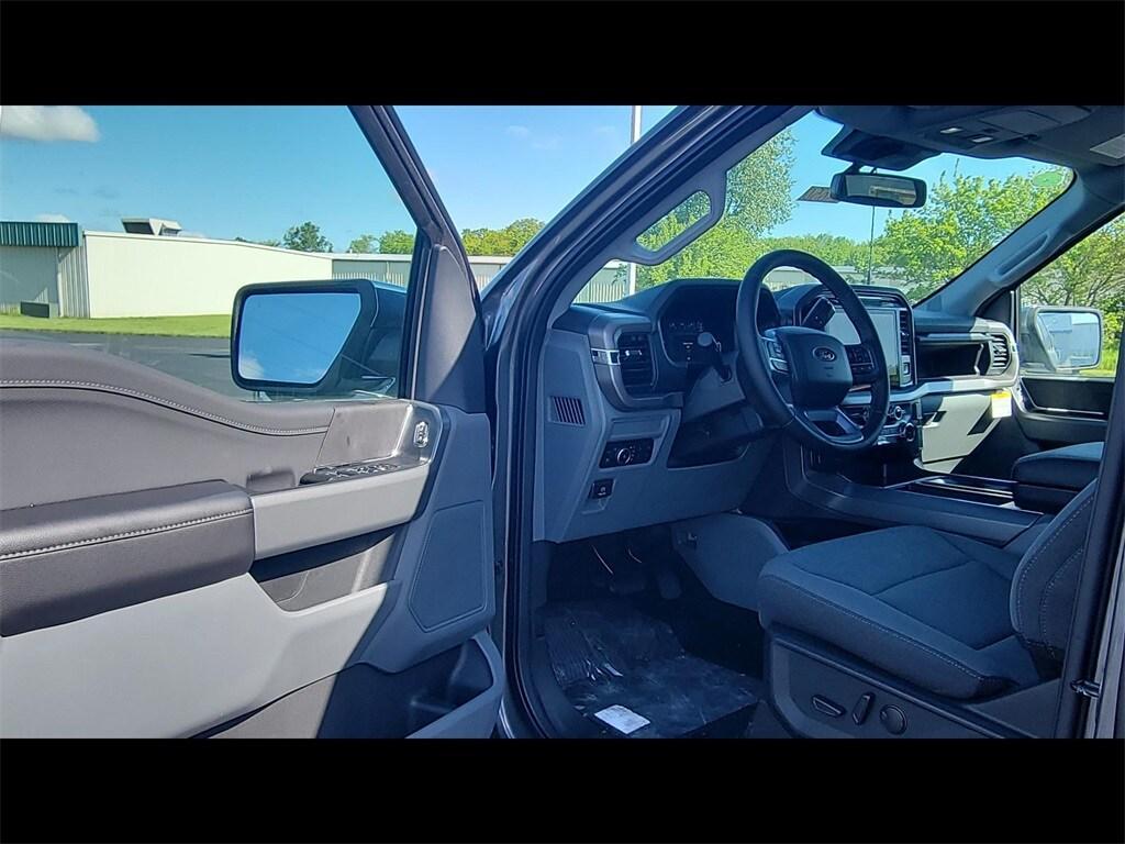 new 2025 Ford F-150 car, priced at $58,266