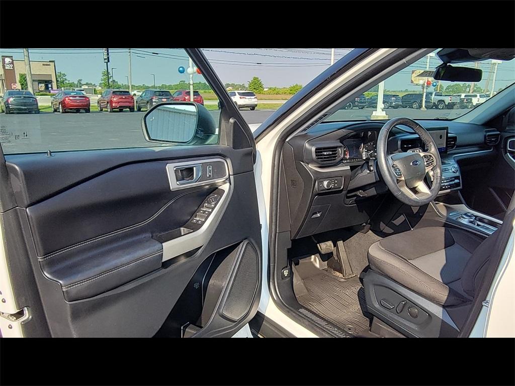 used 2022 Ford Explorer car, priced at $30,000