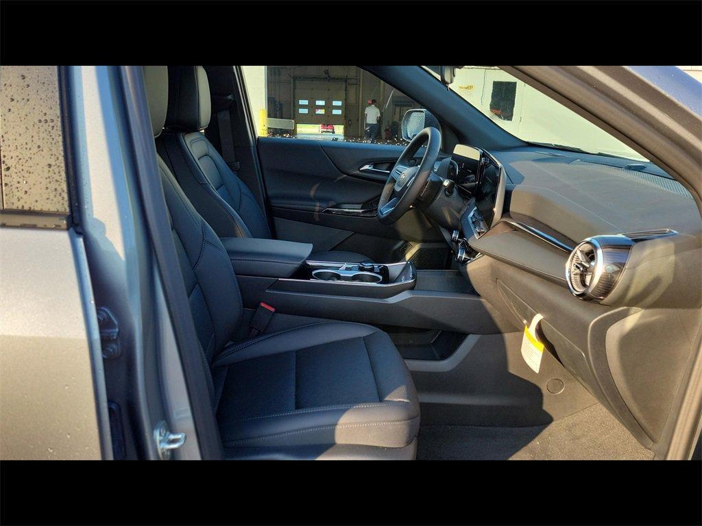 new 2026 Chevrolet Equinox car, priced at $32,370