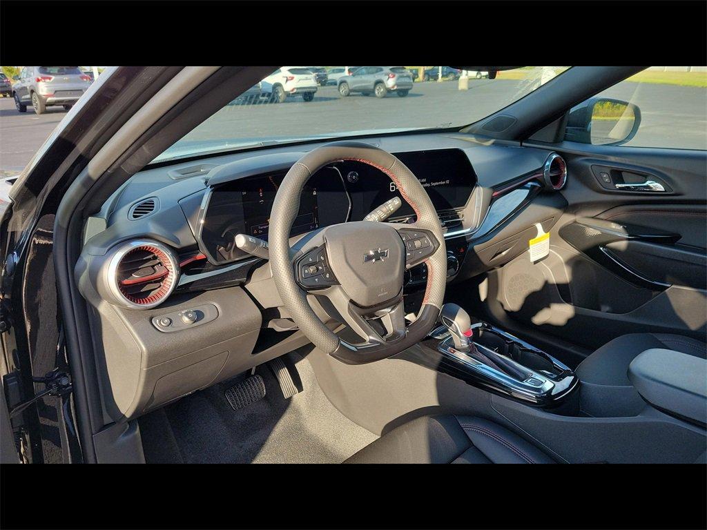 new 2025 Chevrolet Trax car, priced at $28,015