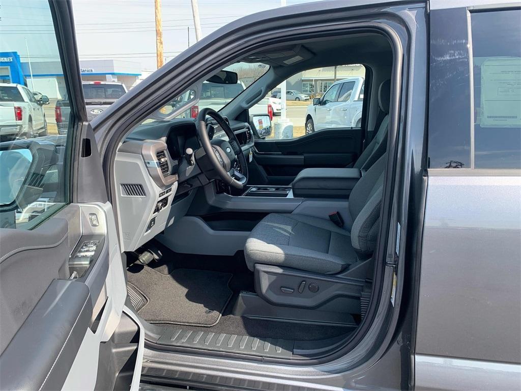 new 2024 Ford F-150 car, priced at $53,126