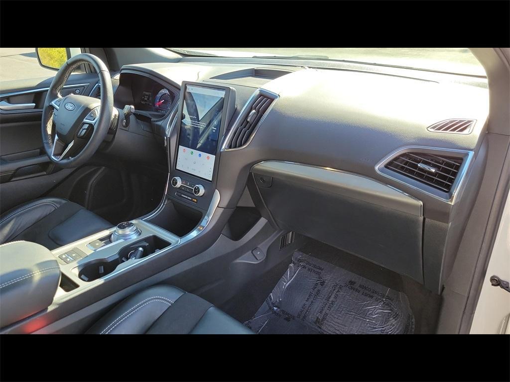 used 2022 Ford Edge car, priced at $27,000