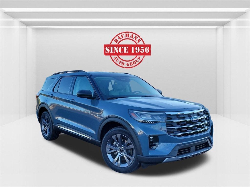 new 2025 Ford Explorer car, priced at $45,577