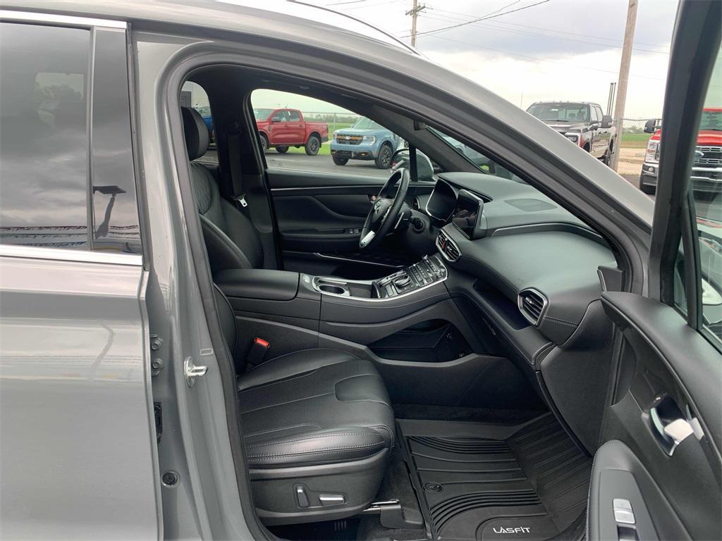 used 2023 Hyundai Santa Fe car, priced at $31,432