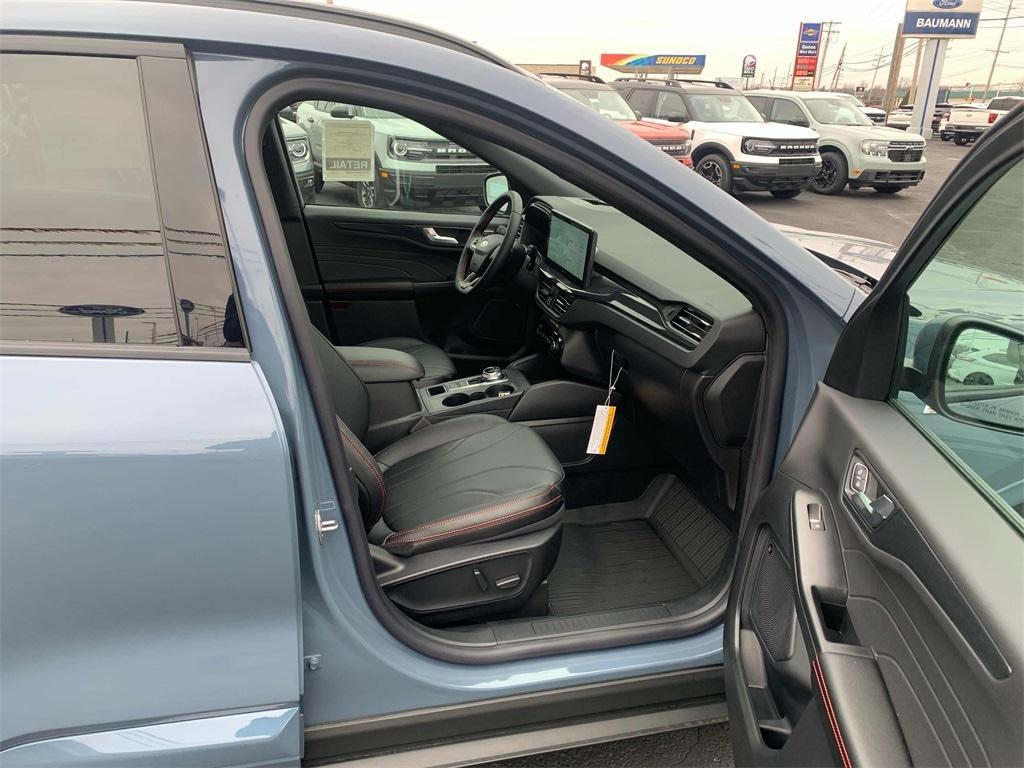 new 2025 Ford Escape car, priced at $42,920