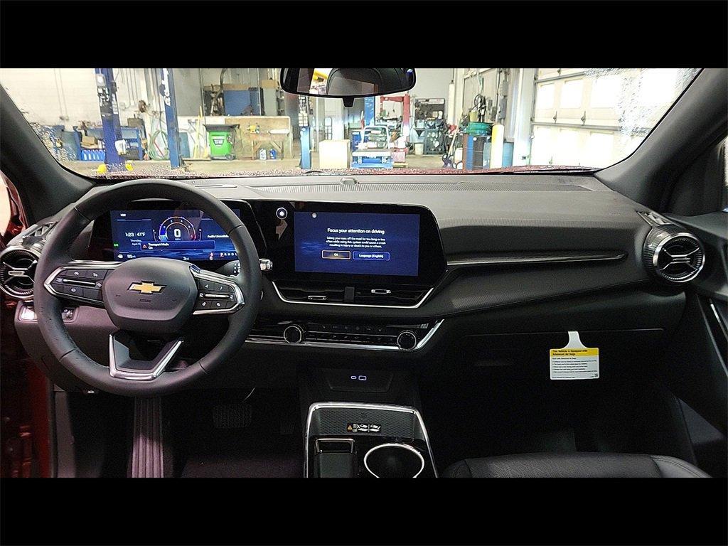 new 2025 Chevrolet Equinox car, priced at $35,120