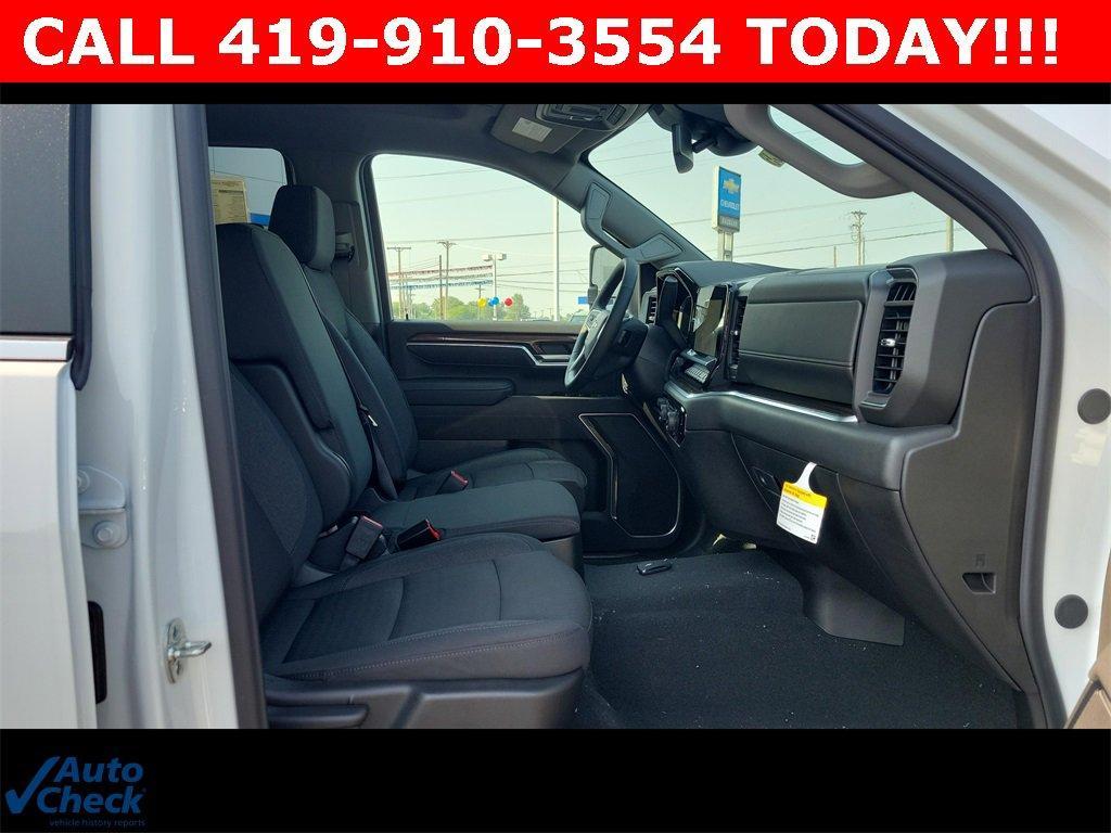 new 2025 Chevrolet Silverado 2500 car, priced at $63,025