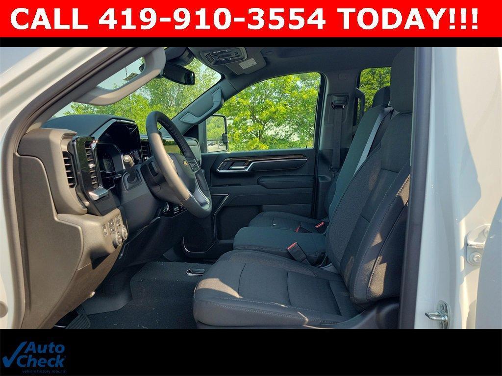 new 2025 Chevrolet Silverado 2500 car, priced at $63,025