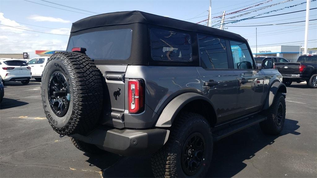 new 2024 Ford Bronco car, priced at $61,764