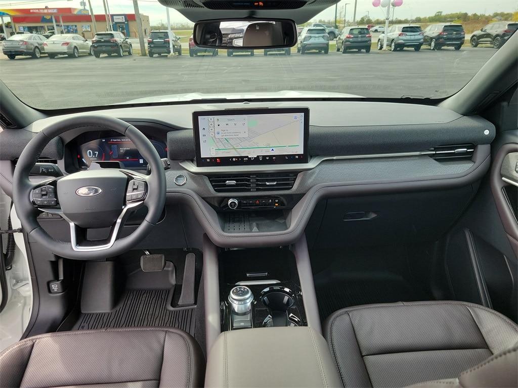new 2025 Ford Explorer car, priced at $61,702