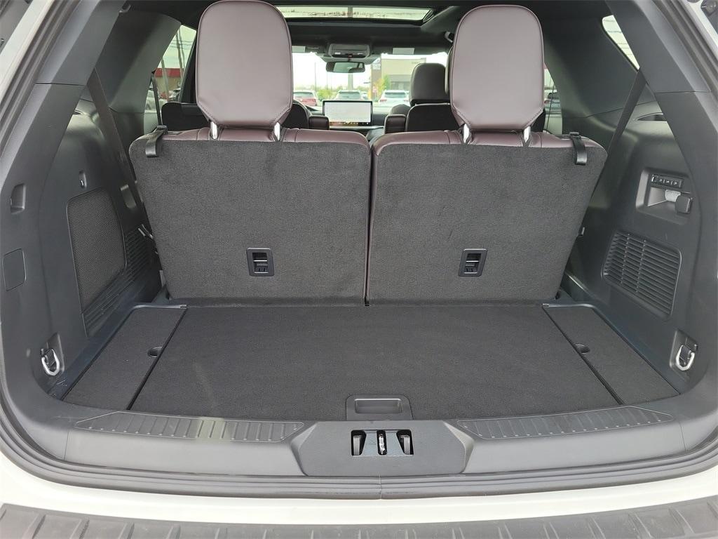 new 2025 Ford Explorer car, priced at $61,702