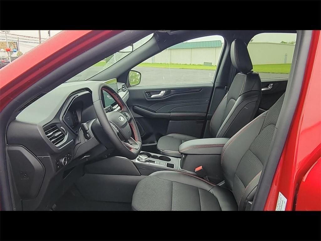 new 2025 Ford Escape car, priced at $35,432