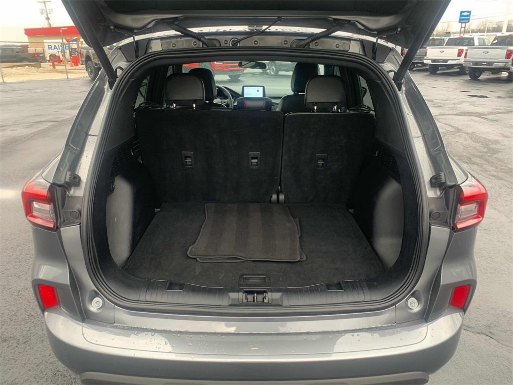 used 2024 Ford Escape car, priced at $23,900