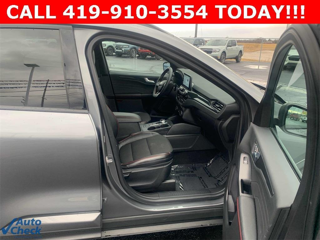 used 2024 Ford Escape car, priced at $25,000