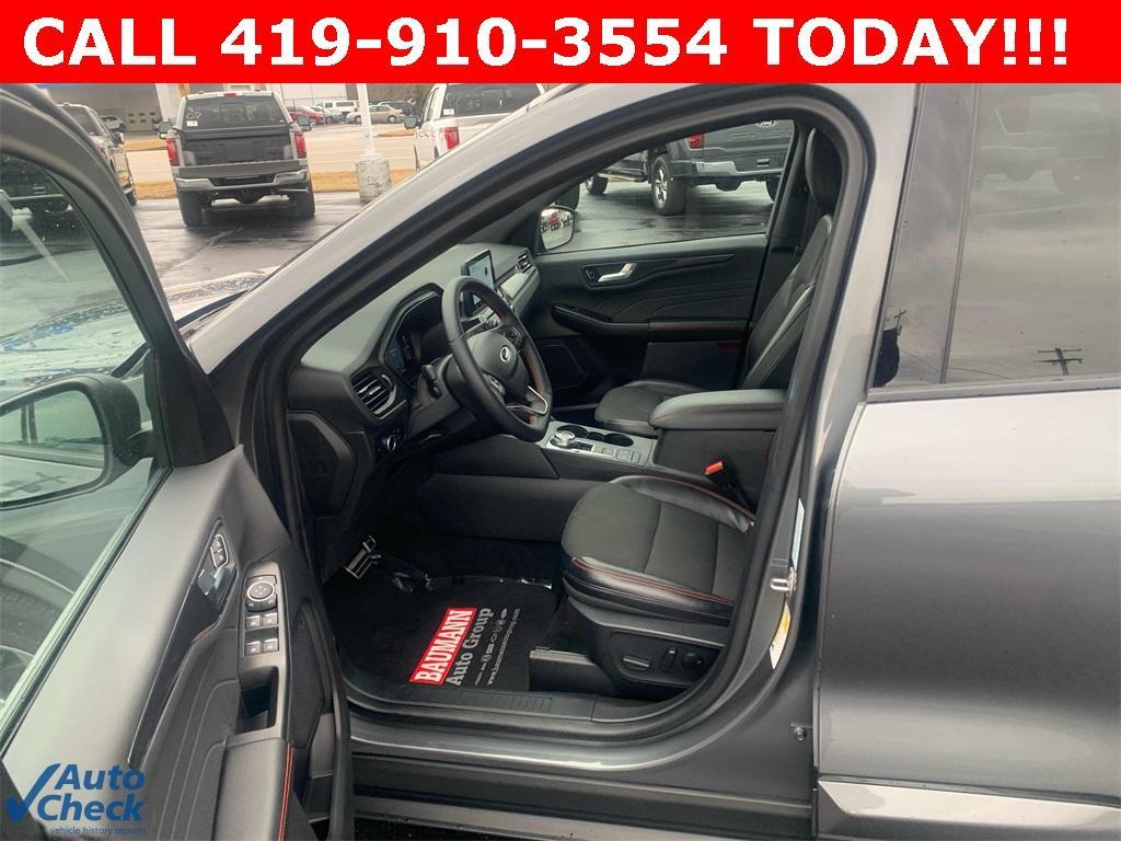 used 2024 Ford Escape car, priced at $25,000