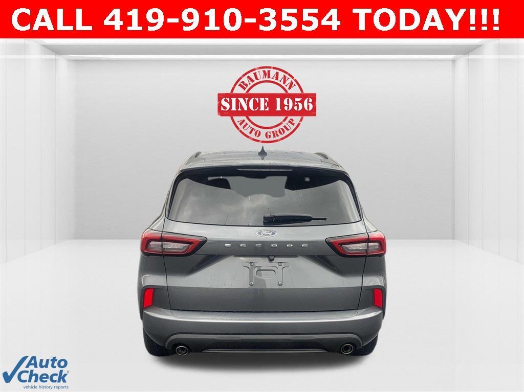 used 2024 Ford Escape car, priced at $25,000