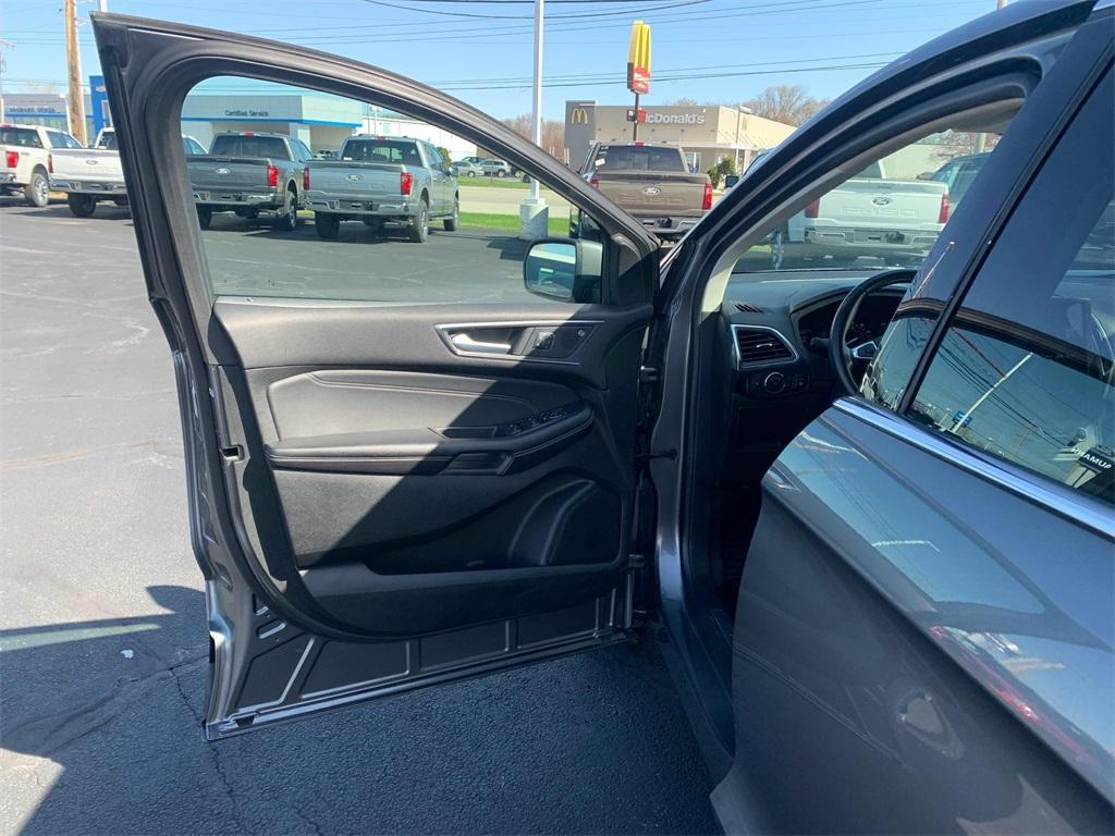 used 2022 Ford Edge car, priced at $24,914