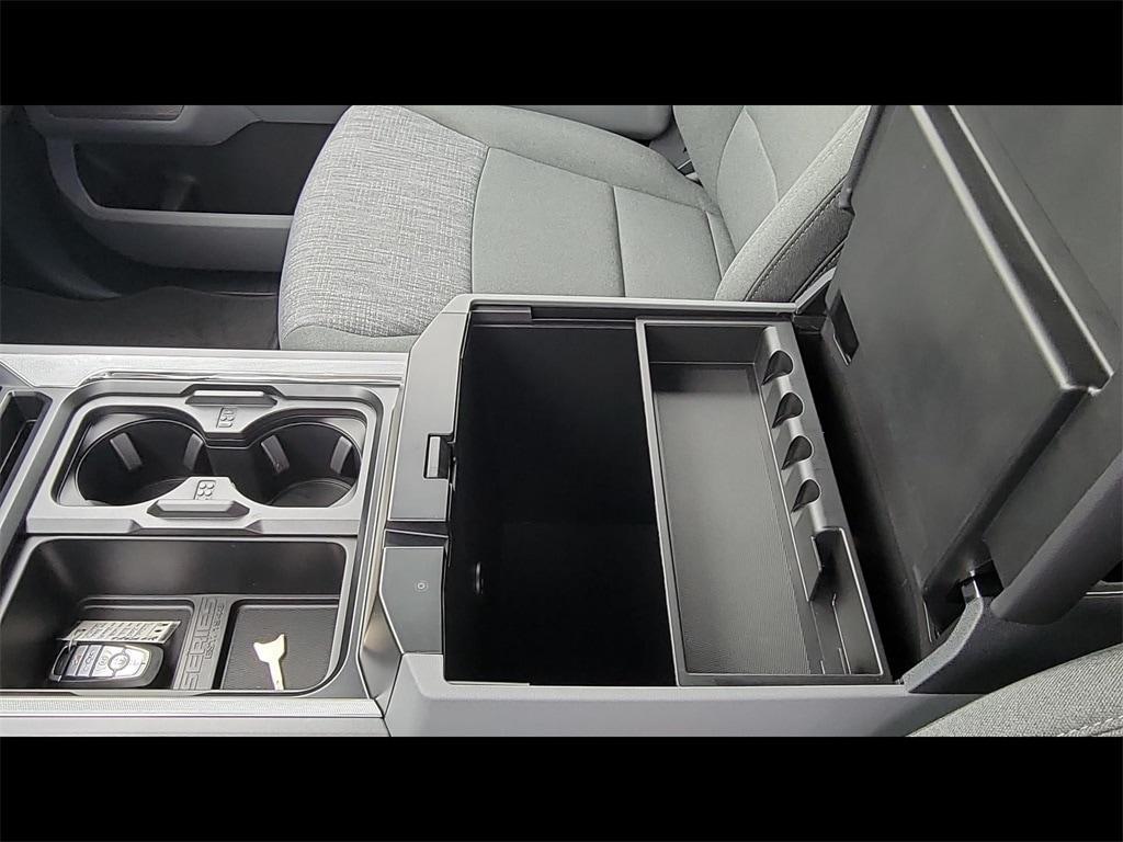 new 2025 Ford F-250 car, priced at $66,621