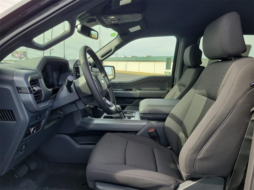 new 2025 Ford F-150 car, priced at $54,862