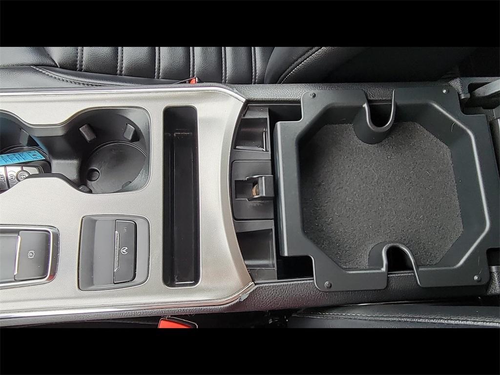 used 2022 Ford Edge car, priced at $25,693