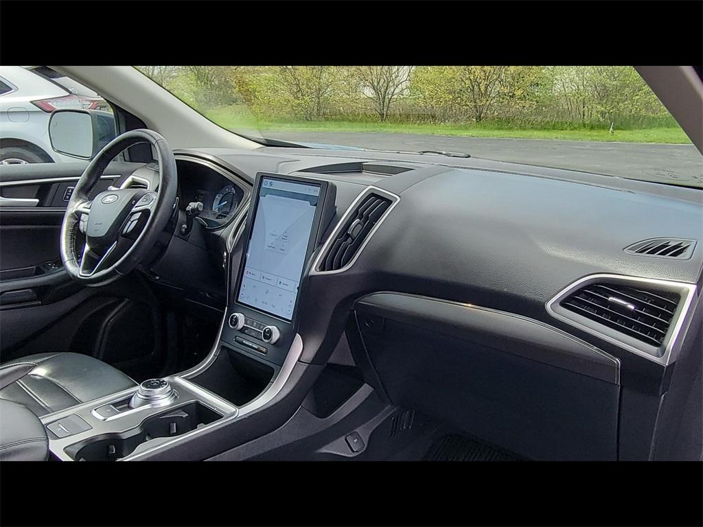 used 2022 Ford Edge car, priced at $25,693