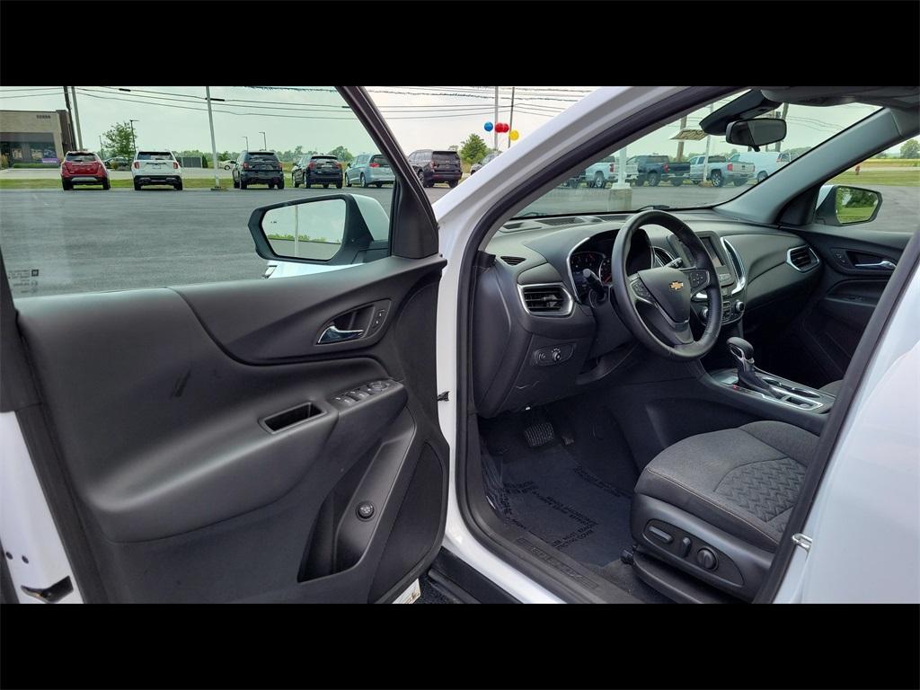used 2022 Chevrolet Equinox car