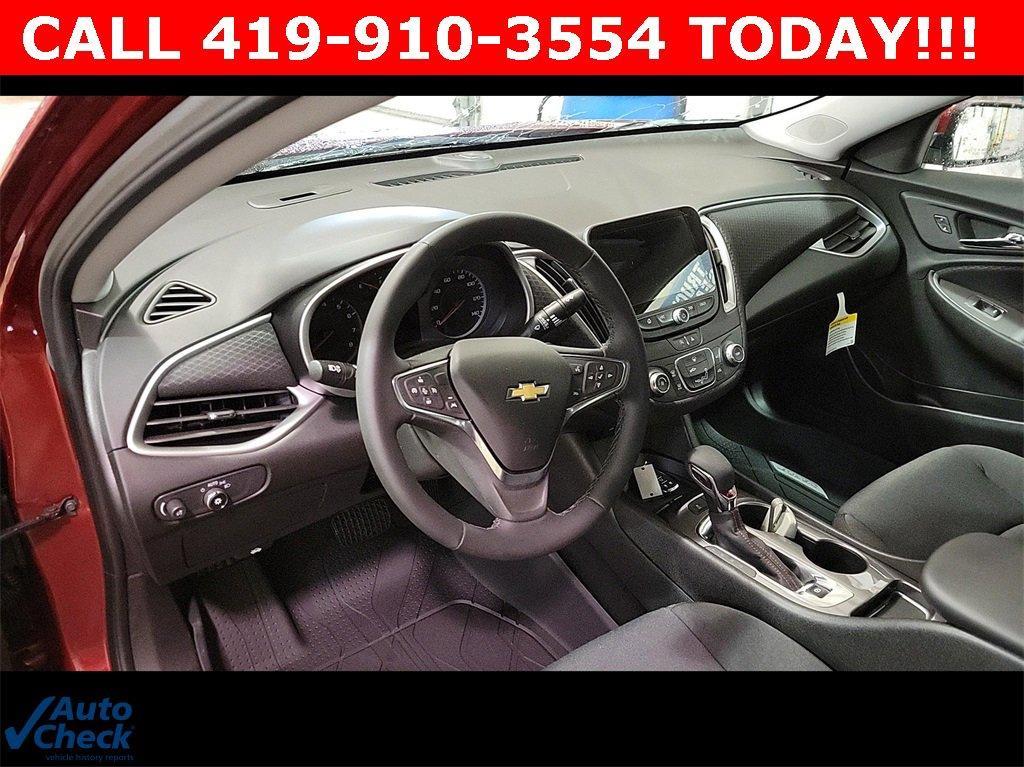 new 2025 Chevrolet Malibu car, priced at $28,990