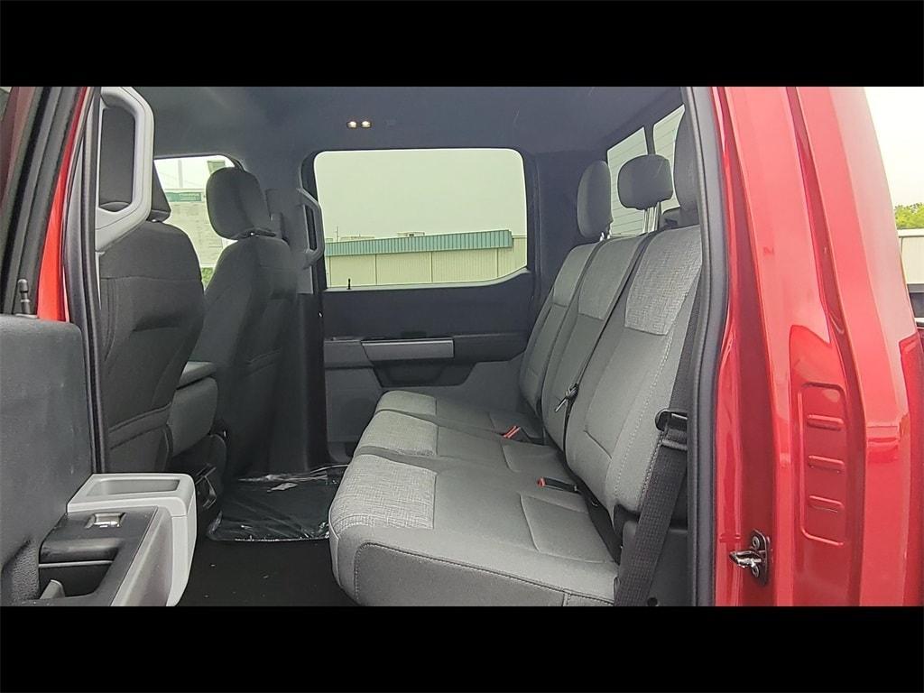 new 2025 Ford F-250 car, priced at $62,675