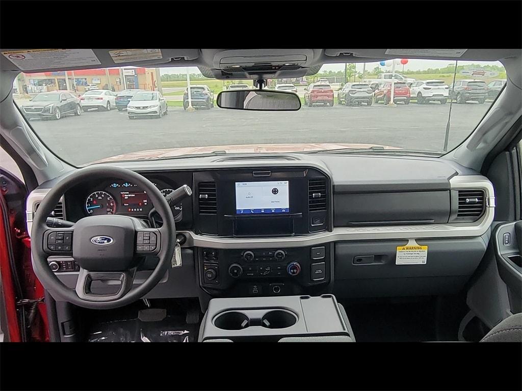 new 2025 Ford F-250 car, priced at $62,675