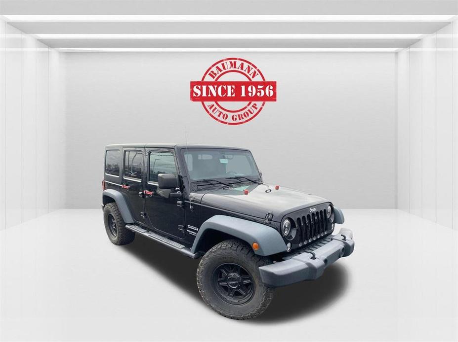 used 2015 Jeep Wrangler Unlimited car, priced at $13,500