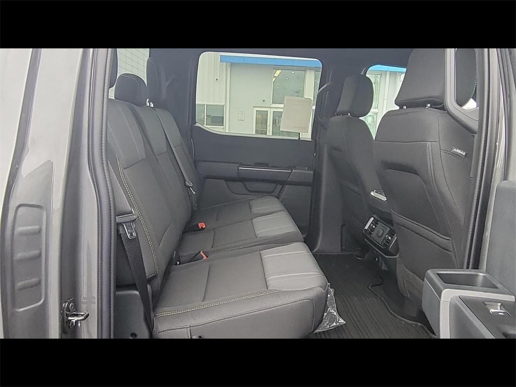 new 2025 Ford F-150 car, priced at $49,915