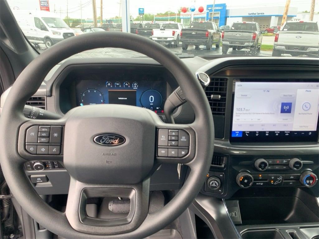 new 2025 Ford F-150 car, priced at $49,915