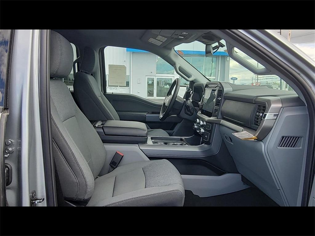 new 2025 Ford F-150 car, priced at $53,934