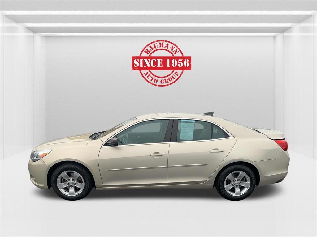 used 2015 Chevrolet Malibu car, priced at $7,500