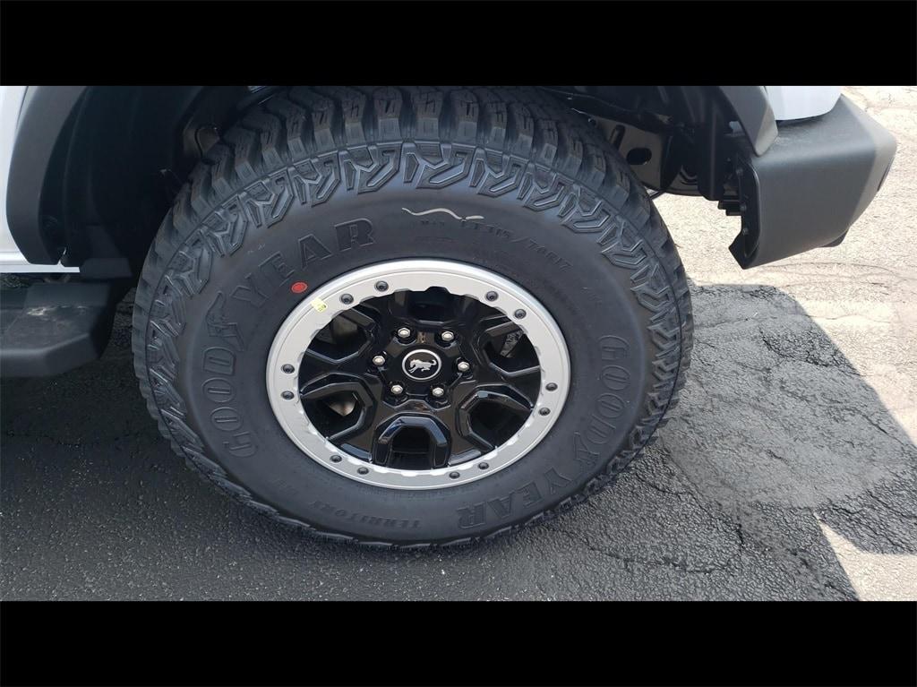 new 2024 Ford Bronco car, priced at $51,607