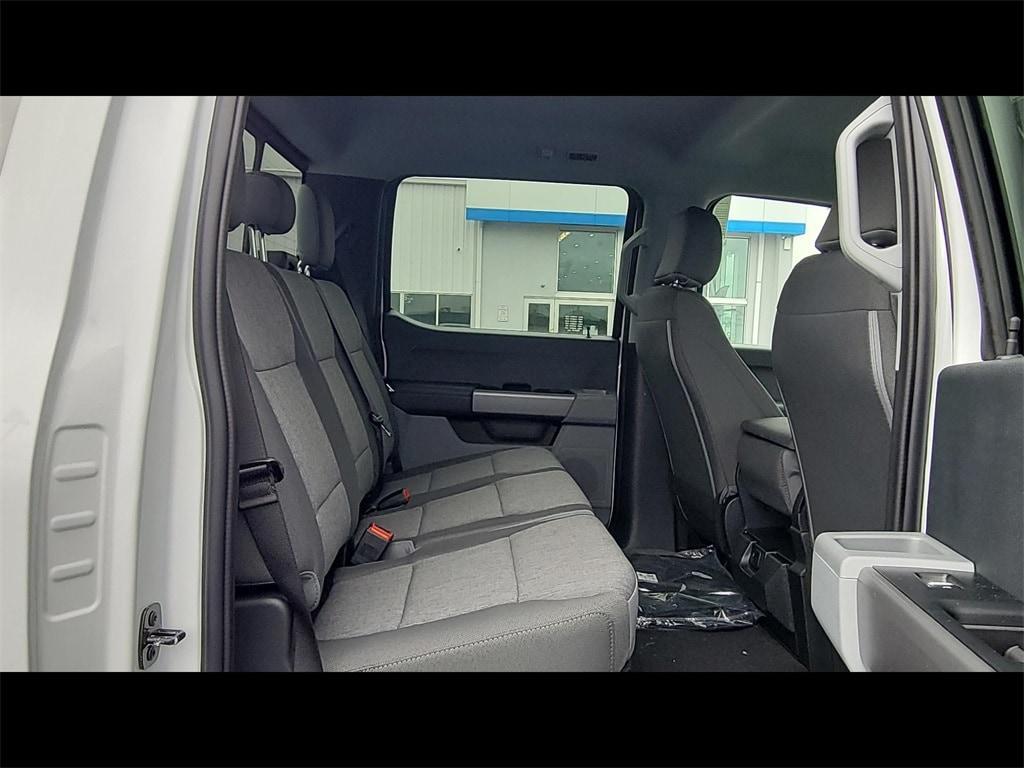 new 2025 Ford F-250 car, priced at $56,933